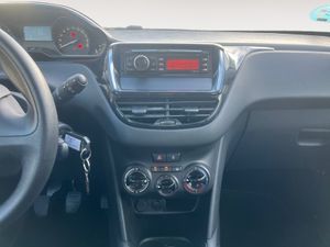 Peugeot 208 5P BUSINESS LINE 1.6 BlueHDi 55KW (75CV)  - Foto 15