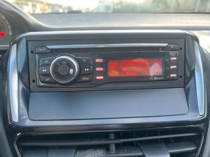 Peugeot 208 5P BUSINESS LINE 1.6 BlueHDi 55KW (75CV)  - Foto 35