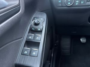 Ford Kuga ST-Line X 1.5T EcoBoost 110kW (150CV)  - Foto 31