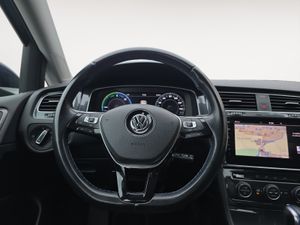 Volkswagen Golf e-Golf ePower 100 kW (136CV)  - Foto 21
