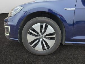 Volkswagen Golf e-Golf ePower 100 kW (136CV)  - Foto 43