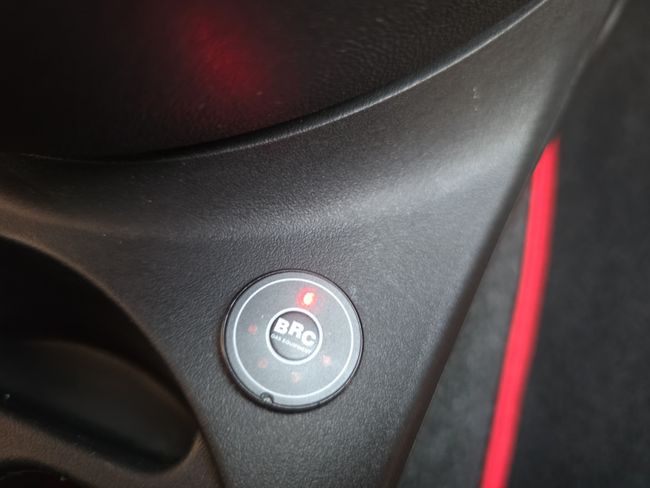 Abarth 500 1.4 16v T-Jet 595 107kW (145CV) E6  - Foto 21