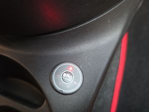 Abarth 500 1.4 16v T-Jet 595 107kW (145CV) E6  - Foto 39