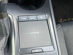 Lexus UX 2.0 250h Luxury  - Foto 29