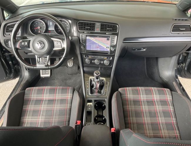 Volkswagen Golf 2.0 TSI 220cv GTI BMT  - Foto 5
