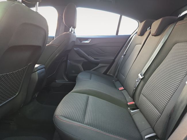 Ford Focus 1.0 Ecoboost MHEV 92kW ST-Line  - Foto 11