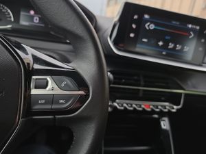 Peugeot 208 Active Puretech 100  - Foto 27