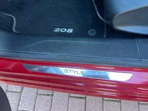 Peugeot 208 5P STYLE 1.6 BlueHDi 73KW (100CV)  - Foto 29