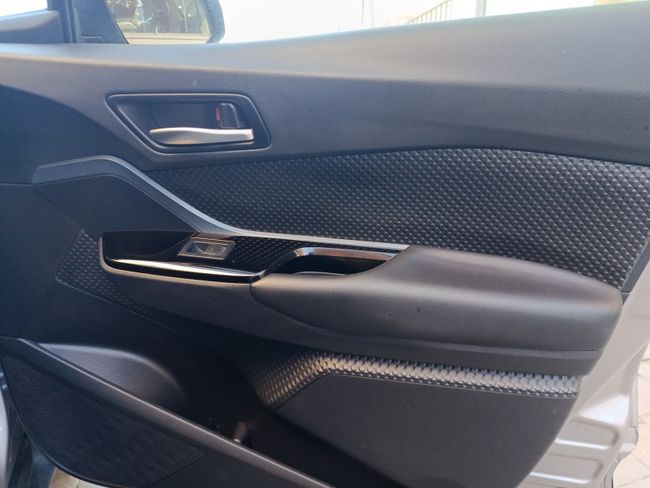 Toyota C-HR 1.8 125H Active  - Foto 12