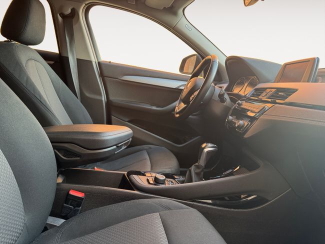 BMW X2 xDrive25e Auto  - Foto 13