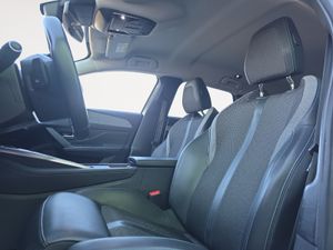 Peugeot 308 SW Allure Hybrid 180 eEAT8  - Foto 13