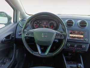 Seat Ibiza 1.4 TDI 90cv Reference Connect  - Foto 19