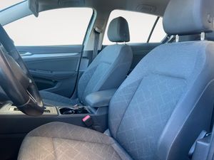 Volkswagen Golf 1.0 eTSI 81kW (110CV) DSG  - Foto 13