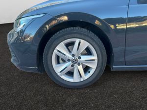 Volkswagen Golf 1.0 eTSI 81kW (110CV) DSG  - Foto 47