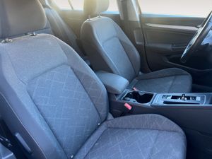 Volkswagen Golf 1.0 eTSI 81kW (110CV) DSG  - Foto 21