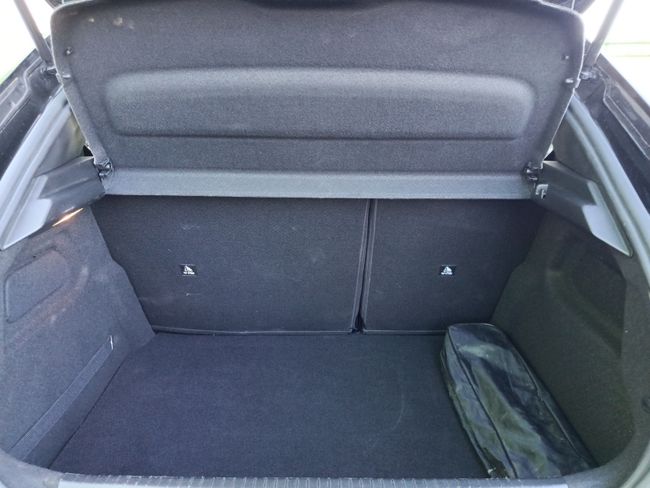 Peugeot 208 PureTech 73kW (100CV) EAT8 Allure Pack  - Foto 18