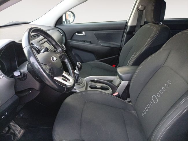 Kia Sportage 1.6 GDI 135CV Concept 4x2  - Foto 8