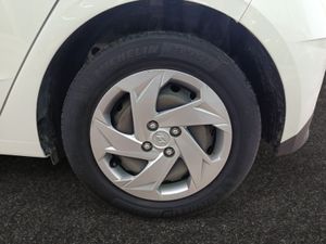 Hyundai i20 1.0 TGDI 74kW (100CV) 48V Tecno  - Foto 35