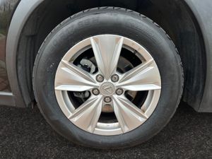 Lexus UX 2.0 250h Business  - Foto 23