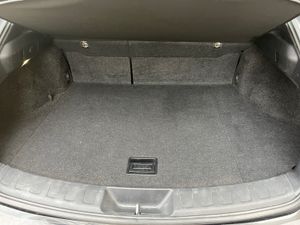 Lexus UX 2.0 250h Business  - Foto 27