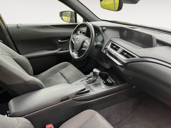 Lexus UX 2.0 250h Business  - Foto 14