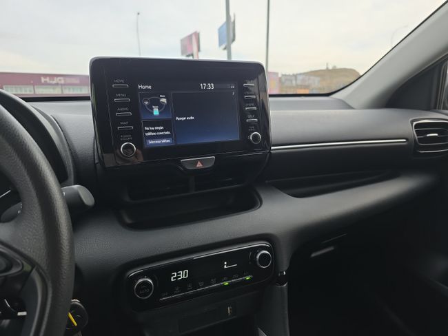 Toyota Yaris 1.5 120H Business Plus  - Foto 15