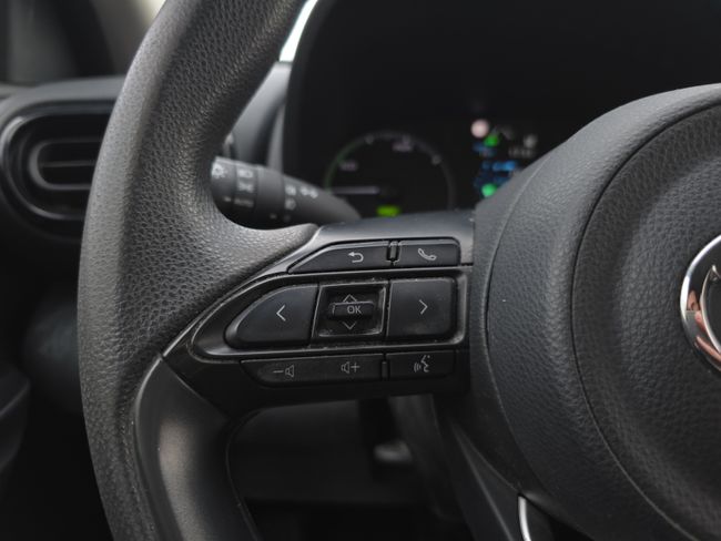 Toyota Yaris 1.5 120H Business Plus  - Foto 18