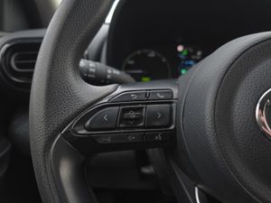 Toyota Yaris 1.5 120H Business Plus  - Foto 33