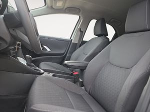 Toyota Yaris 1.5 120H Business Plus  - Foto 13