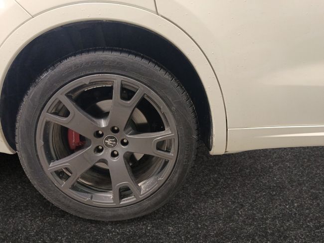 Maserati Levante Diesel 3.0 V6 turbo 202 kW (275 CV)  - Foto 23