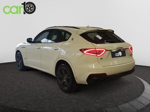 Maserati Levante Diesel 3.0 V6 turbo 202 kW (275 CV)  - Foto 7