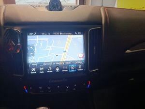 Maserati Levante Diesel 3.0 V6 turbo 202 kW (275 CV)  - Foto 33