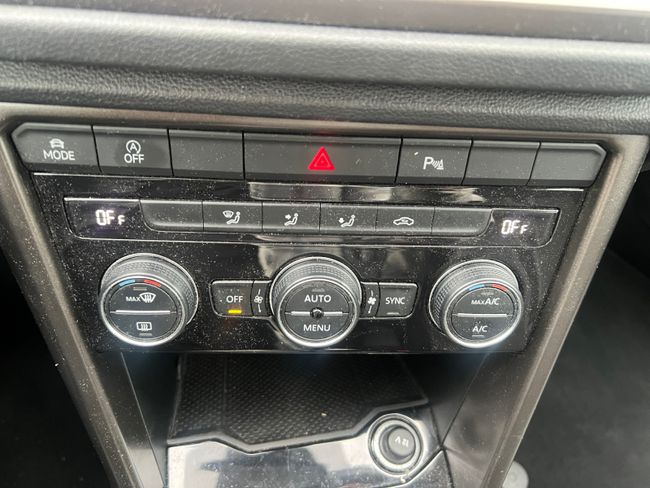 Volkswagen T-Roc Advance 1.0 TSI 85kW (115CV)  - Foto 19