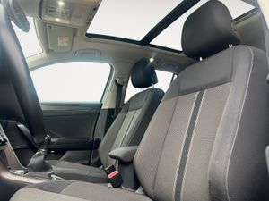 Volkswagen T-Roc Advance 1.0 TSI 85kW (115CV)  - Foto 15