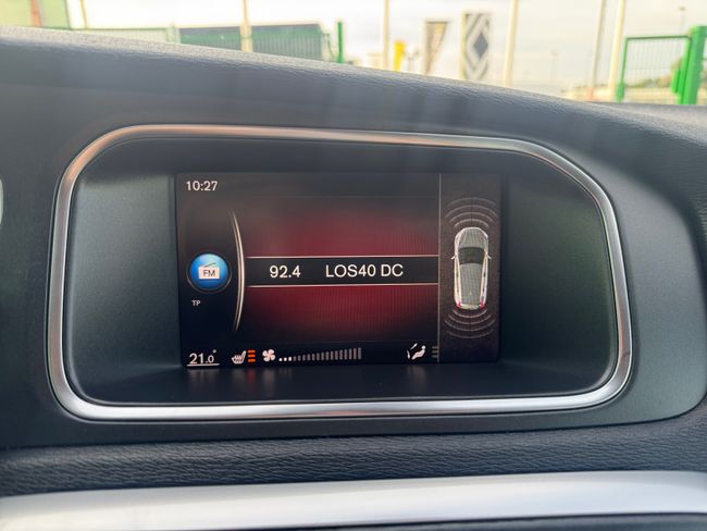 Volvo V40 2.0 D2 R-Design Momentum  - Foto 15