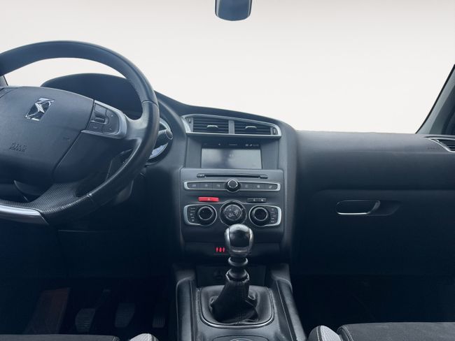 DS DS 4 1.6 BlueHDi 88kW (120CV) Desire  - Foto 10