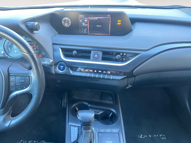 Lexus UX 2.0 250h Business  - Foto 10