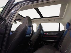 Lynk & Co 01 1.5 PHEV  - Foto 23