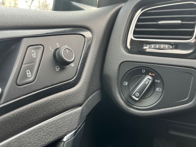 Volkswagen Golf e-Golf ePower 100 kW (136CV)  - Foto 19