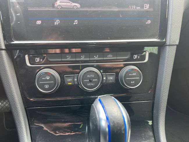 Volkswagen Golf e-Golf ePower 100 kW (136CV)  - Foto 20