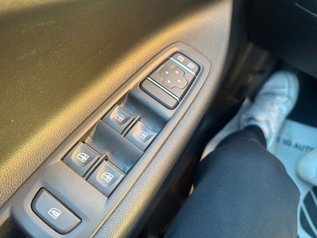 Renault Zoe Life 80 kW R110 Bateria 40kWh  - Foto 17