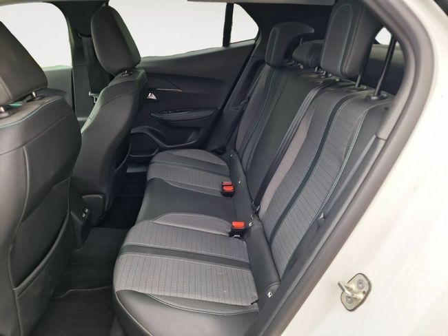 Peugeot 2008 Allure BlueHDI 100 S&S BVM6  - Foto 8