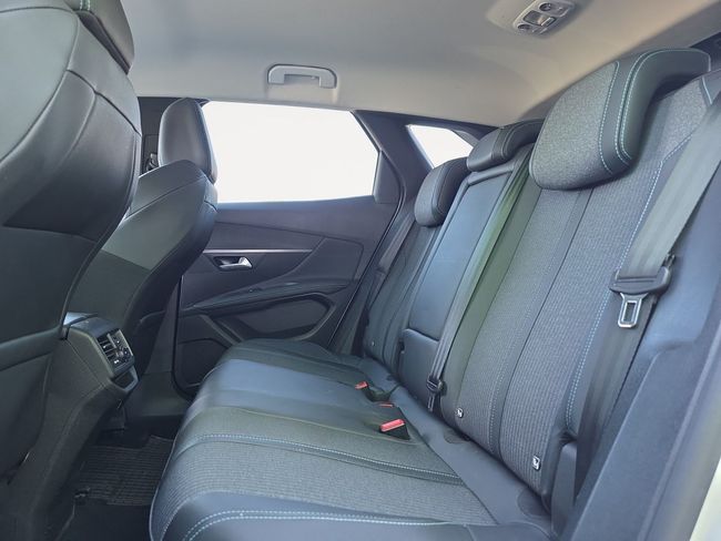 Peugeot 3008 1.5 BlueHDi 96kW (130CV) S&S Allure EAT8  - Foto 10