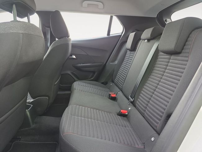 Peugeot 2008 Active Pack BlueHDI 81kW (110CV)  - Foto 8