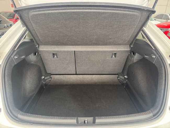 Volkswagen Taigo Life 1.0 TSI 81kW (110CV)  - Foto 20