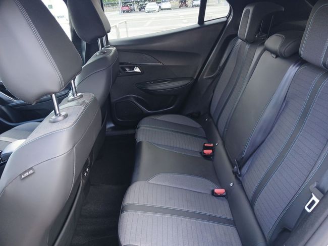 Peugeot 2008 Allure BlueHDI 81kW (110CV)  - Foto 11