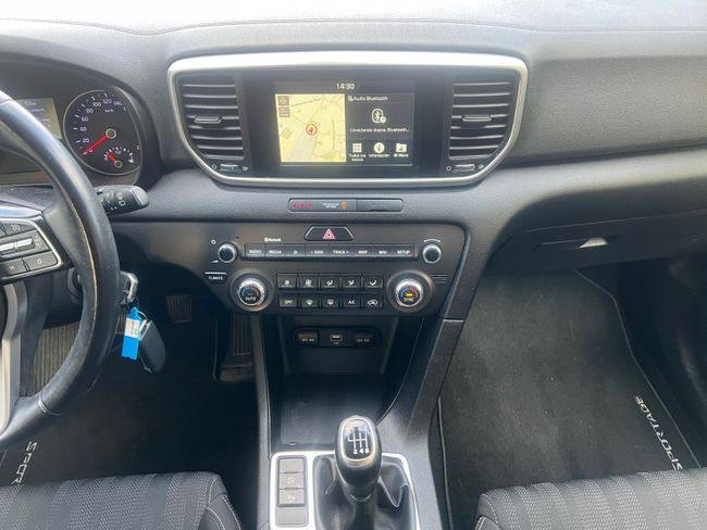 Kia Sportage 1.6 MHEV Drive 85kW (115CV) 4x2  - Foto 9