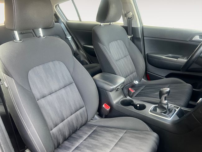 Kia Sportage 1.6 MHEV Drive 85kW (115CV) 4x2  - Foto 12