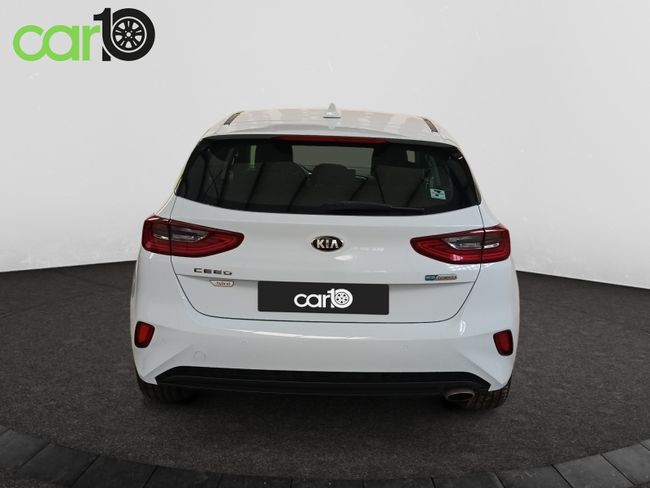 Kia Ceed 1.0 MHEV 88kW (120CV) Drive DCT  - Foto 4