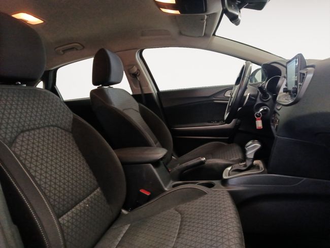 Kia Ceed 1.0 MHEV 88kW (120CV) Drive DCT  - Foto 13